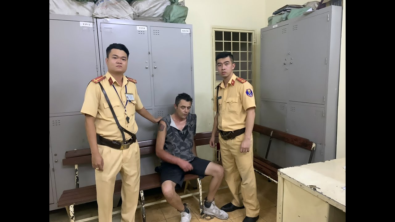 Video ngắn – Giải pháp truyền thông thông minh cho doanh nghiệp nhỏ_video phỏng vấn khách hàng
